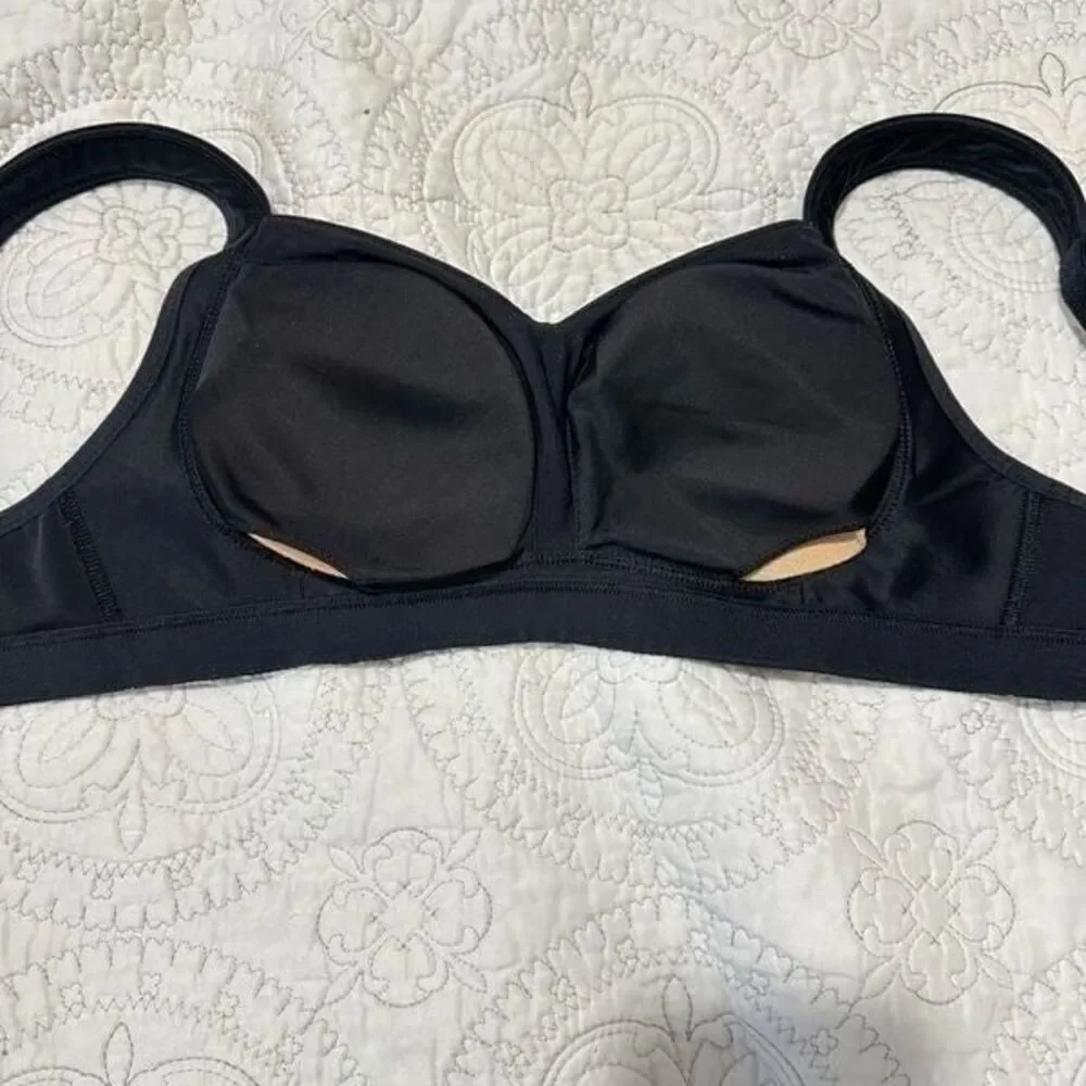 lululemon athletica excellent preowned